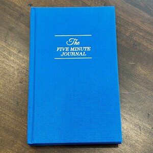 NEW - Intelligent Change - The Five Minute Journal - Blue